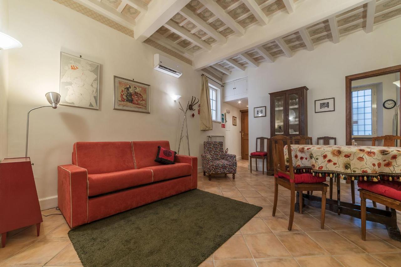 Fontanella Borghese Apartment Roma Esterno foto